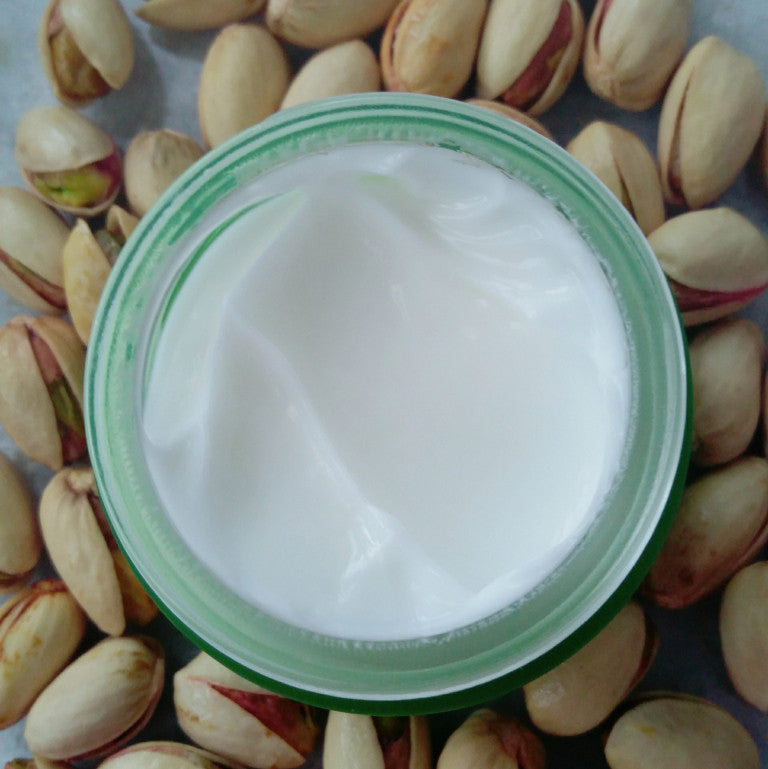 Pistaché Skincare Hydrating Moisturizer with Vitamin E